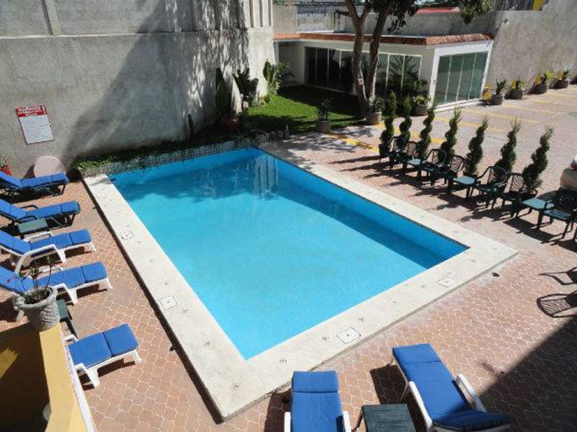 Hotel Las Dalias Inn Mérida Extérieur photo